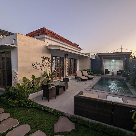 Villa Na-Na Ubud 外观 照片